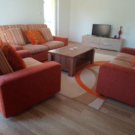 Apartment Marta Чаплина Экстерьер фото
