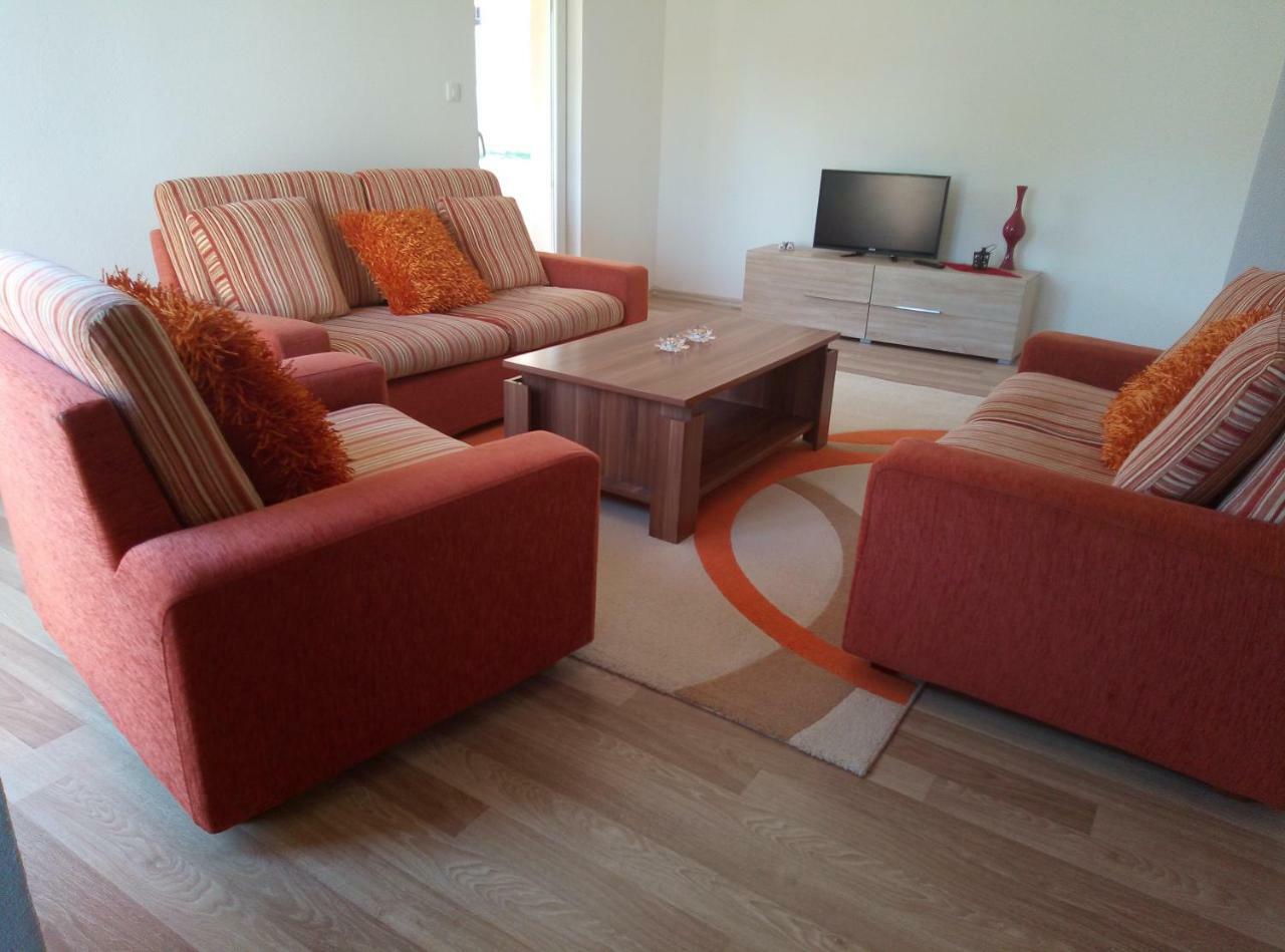 Apartment Marta Чаплина Экстерьер фото